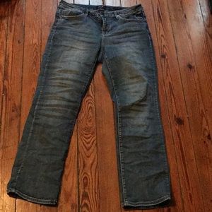 Earl Boot Cut Jeans